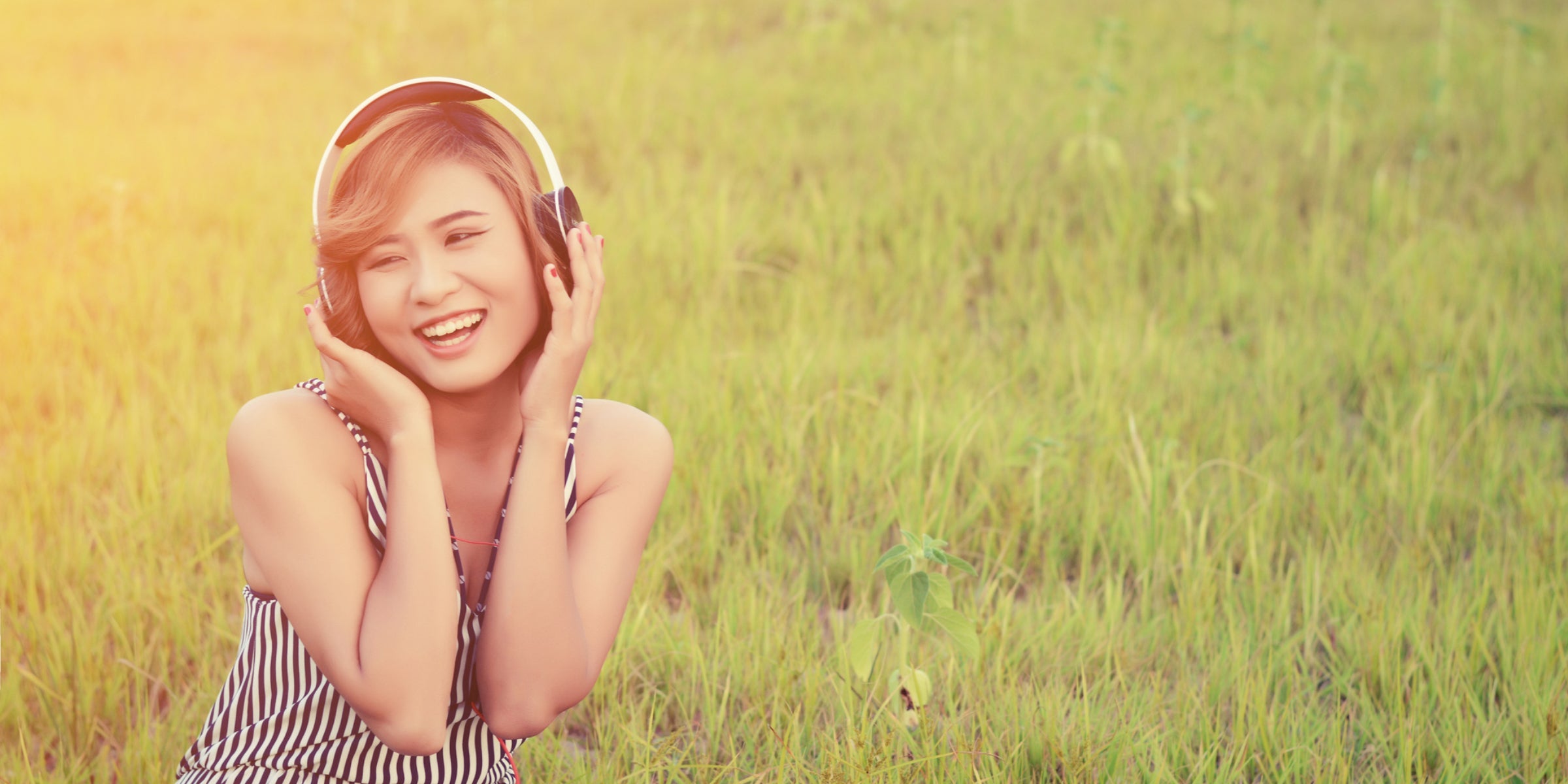 The Rhythm of Relief: Tuning Into Music’s Stress-Reducing Symphony