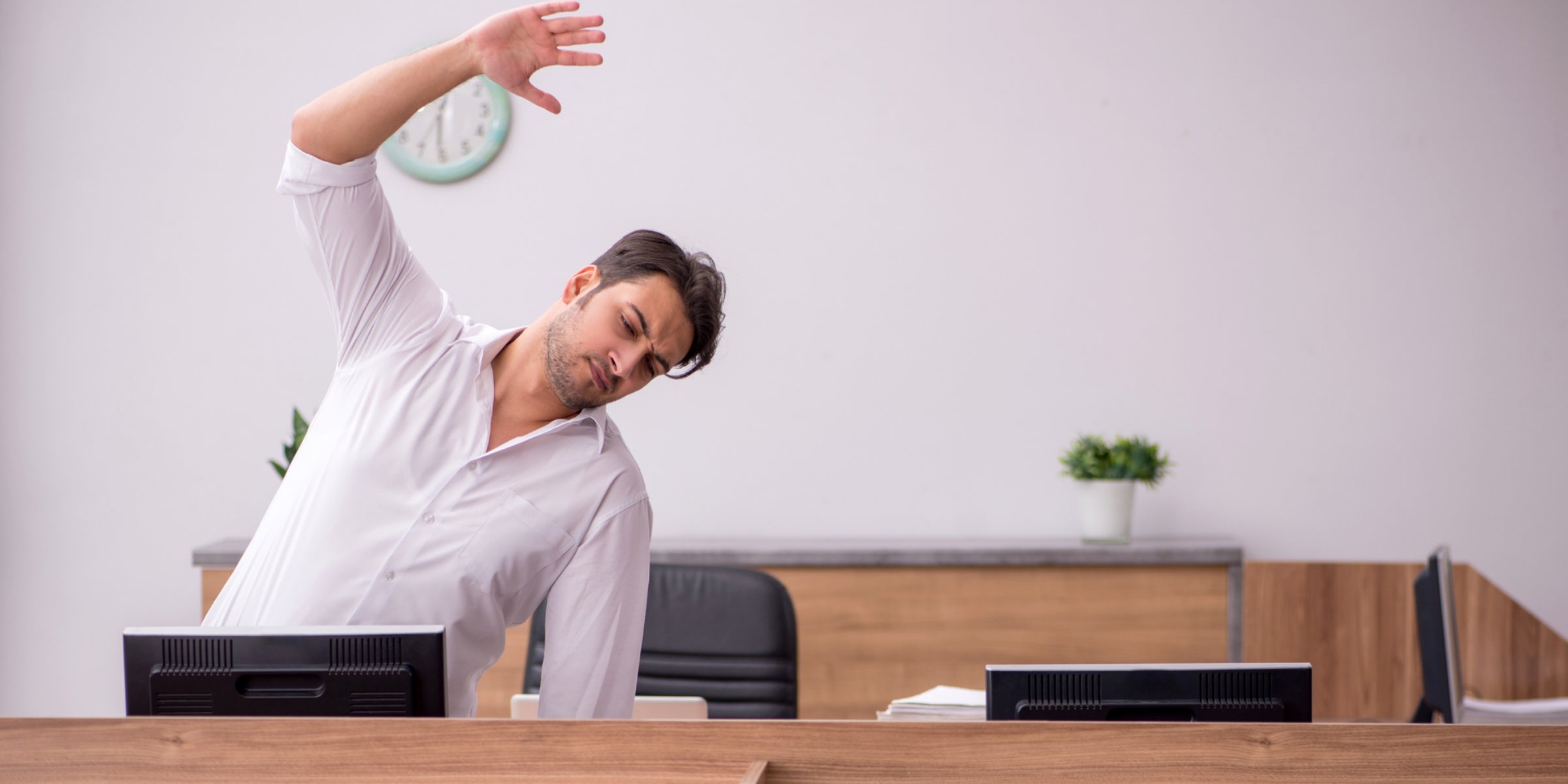 Deskercise Dynamics: Unwind & Energize with Simple Office Workouts