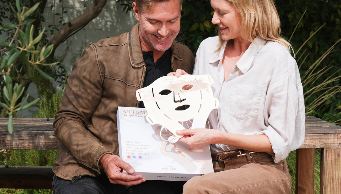 LED face masks as gifts: What to check before buying