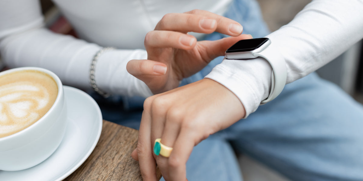 Top Reasons to Choose a Smart Ring Over a Smartwatch in 2025