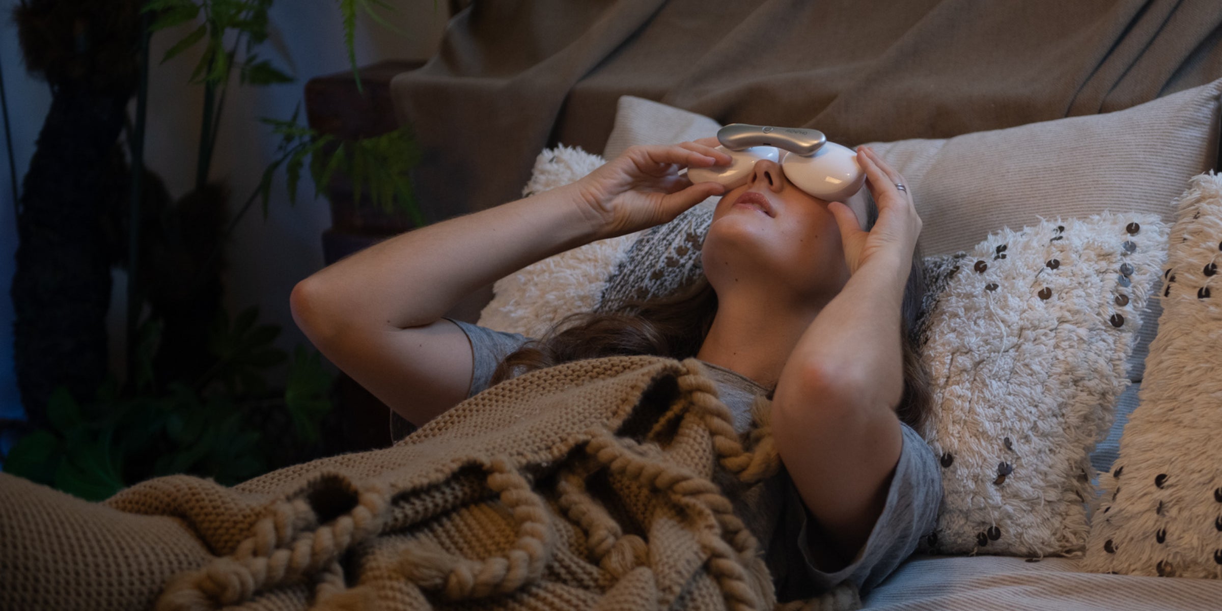 Hot or Cold Compress for Tired Eyes? How RENPHO Can Help